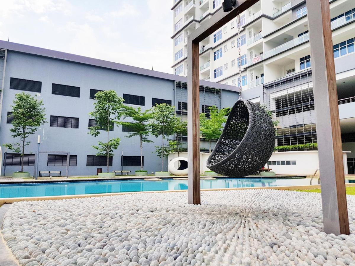 No.8 The Cube @ Puchong Skypod Residence 외부 사진